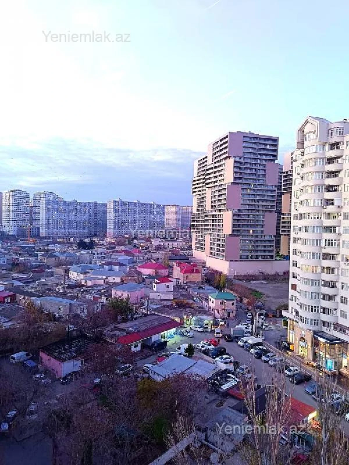 Satılır 3 otaqlı köhnə tikili 100.5 m²