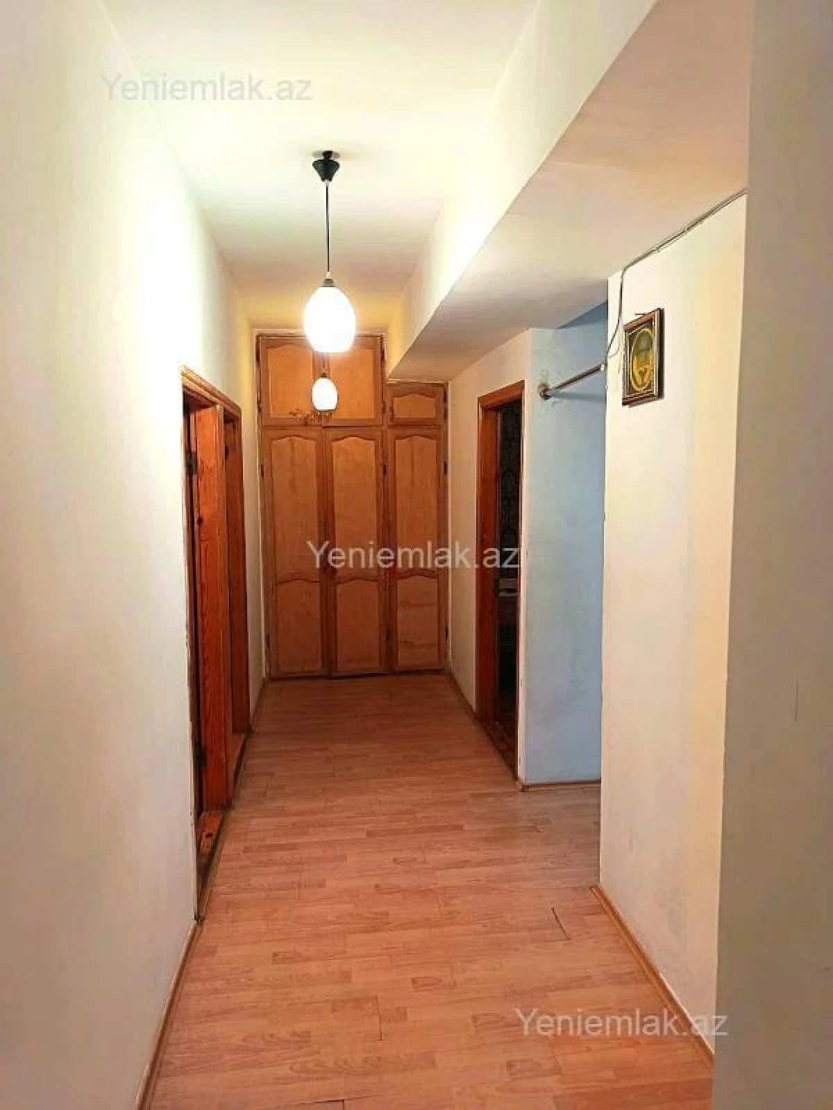 Satılır 3 otaqlı köhnə tikili 100.5 m²