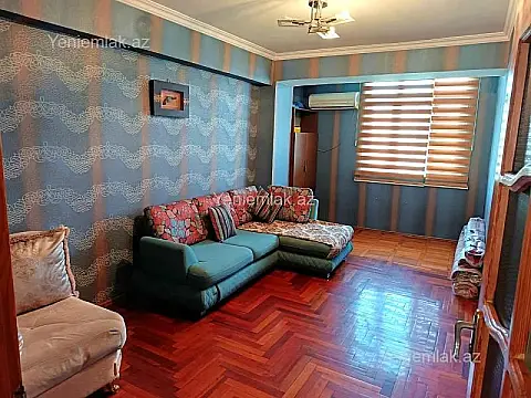 Satılır 3 otaqlı köhnə tikili 100.5 m²