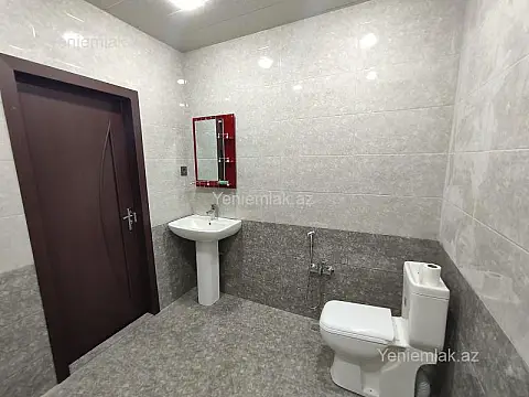 Satılır 3 otaqlı yeni tikili 115 m²