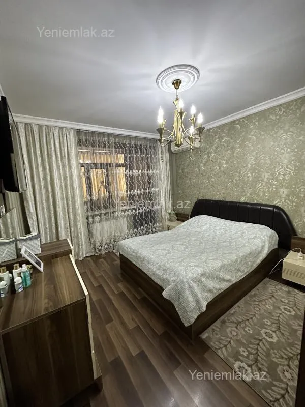 Satılır 3 otaqlı köhnə tikili 72.85 m²