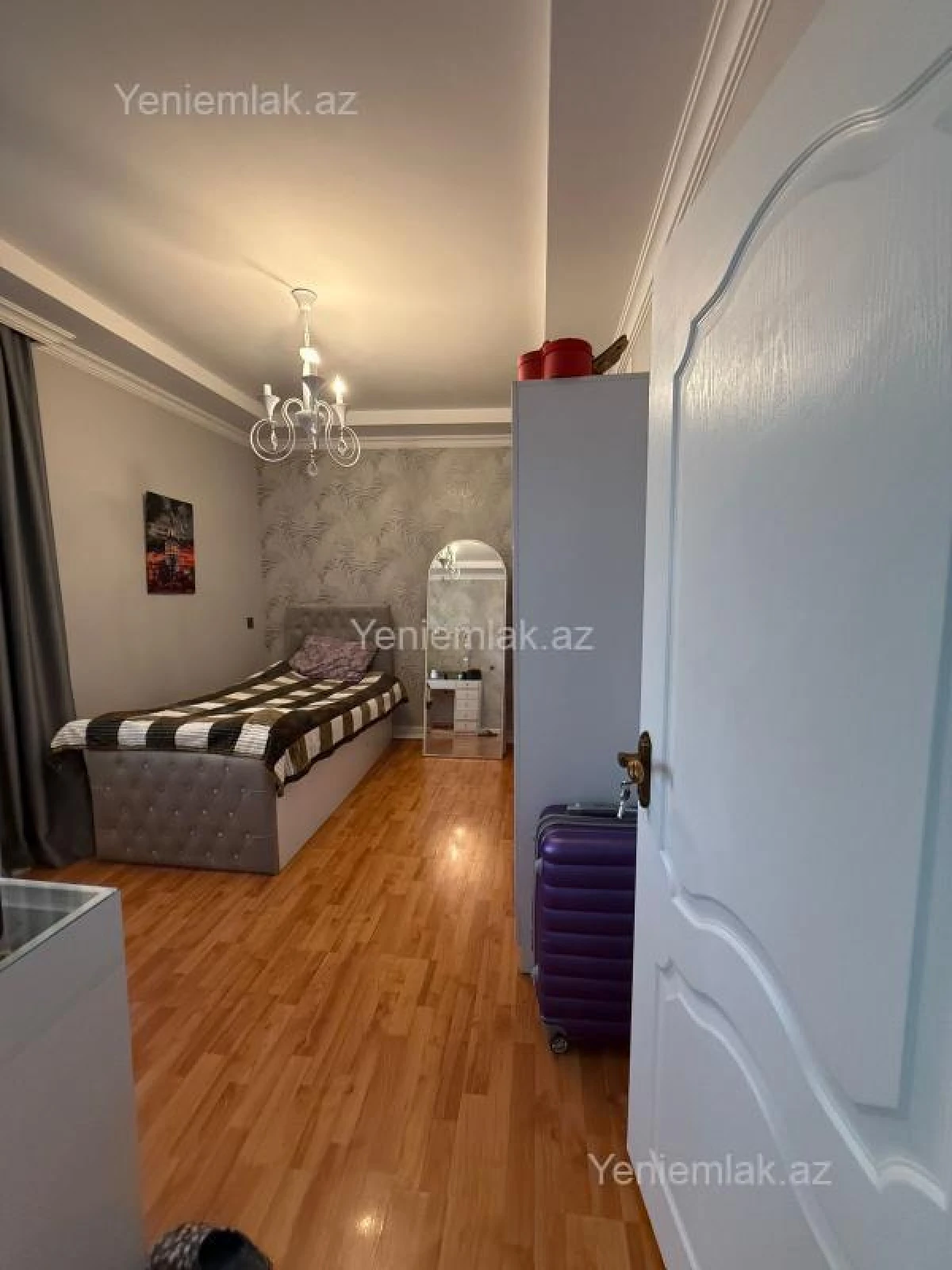 Satılır 2 otaqlı köhnə tikili 55 m²