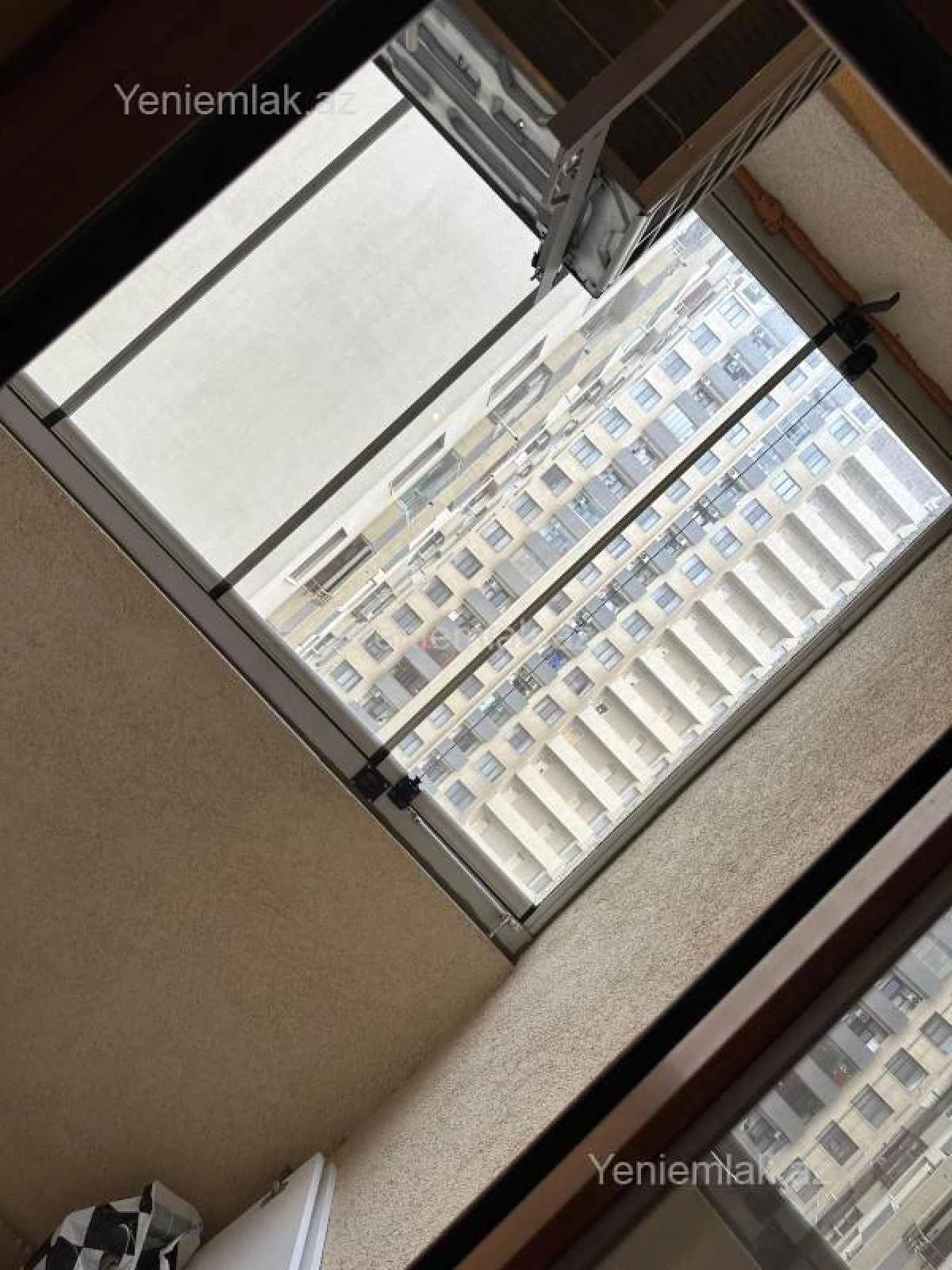 Satılır 3 otaqlı yeni tikili 105 m²