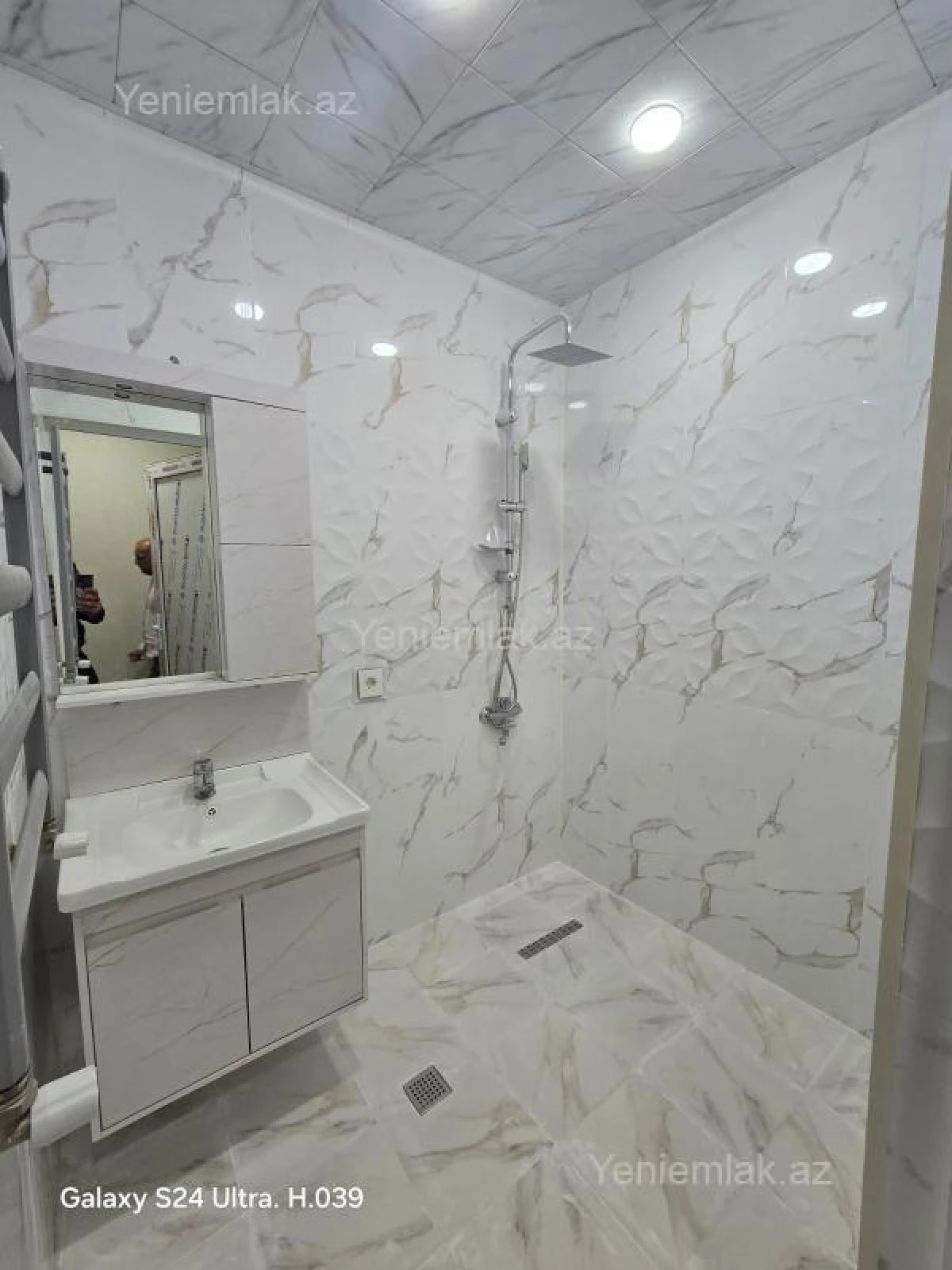 Satılır 3 otaqlı köhnə tikili 72 m²