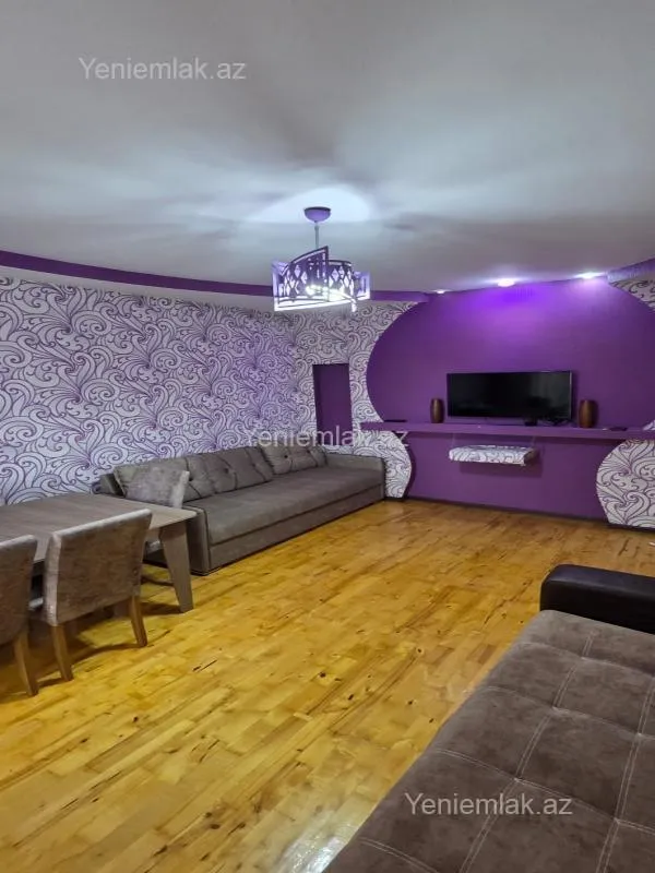 Satılır 2 otaqlı köhnə tikili 60 m²