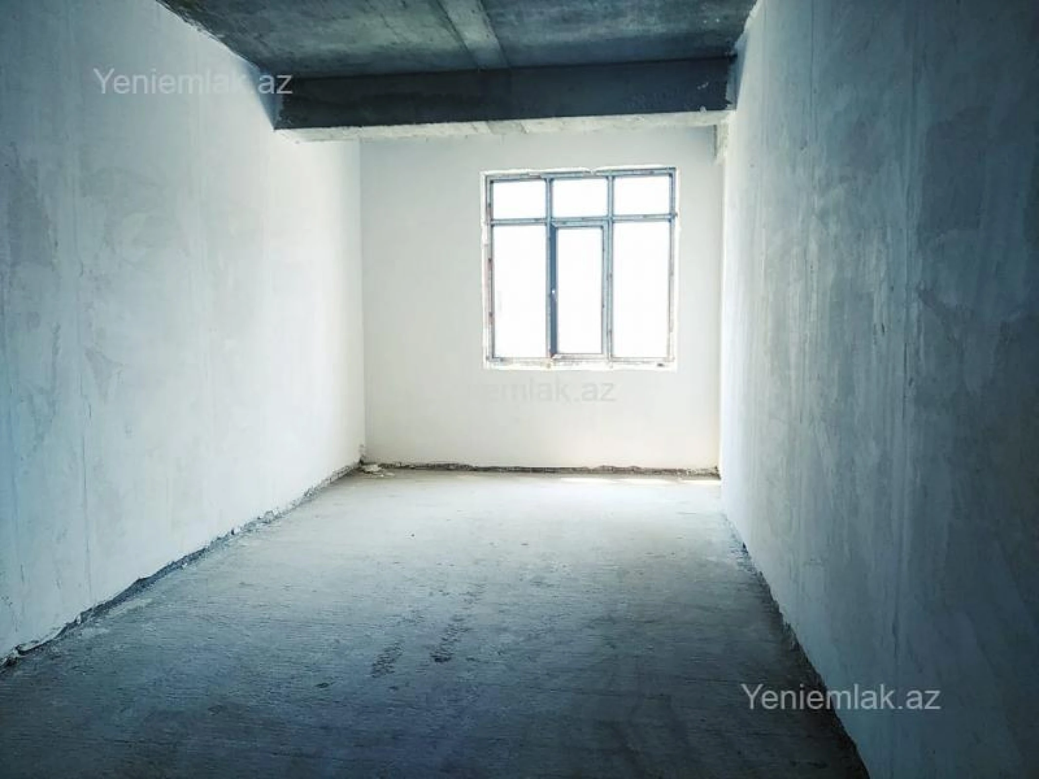 Satılır 3 otaqlı yeni tikili 120 m²