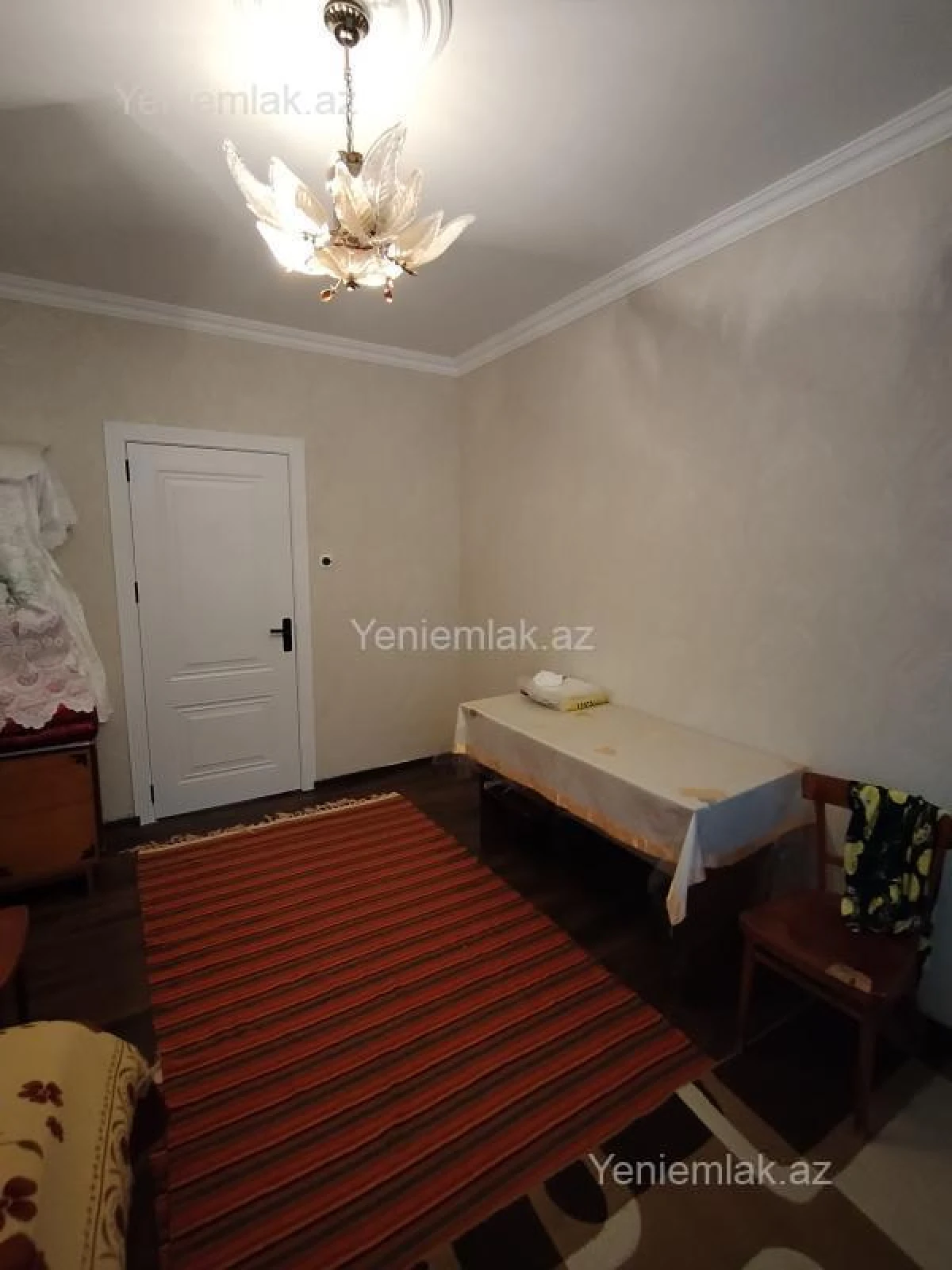 Satılır 2 otaqlı köhnə tikili 54 m²