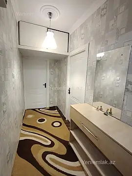 Satılır 2 otaqlı köhnə tikili 54 m² — Sumqayıt, 7-ci mikrorayon 2 otaq 54.00 m²