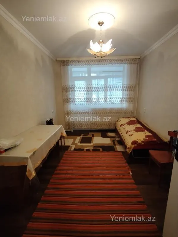 Satılır 2 otaqlı köhnə tikili 54 m²