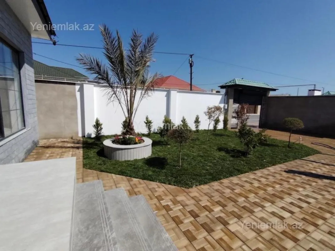 Satılır 4 otaqlı həyət evi 150 m²