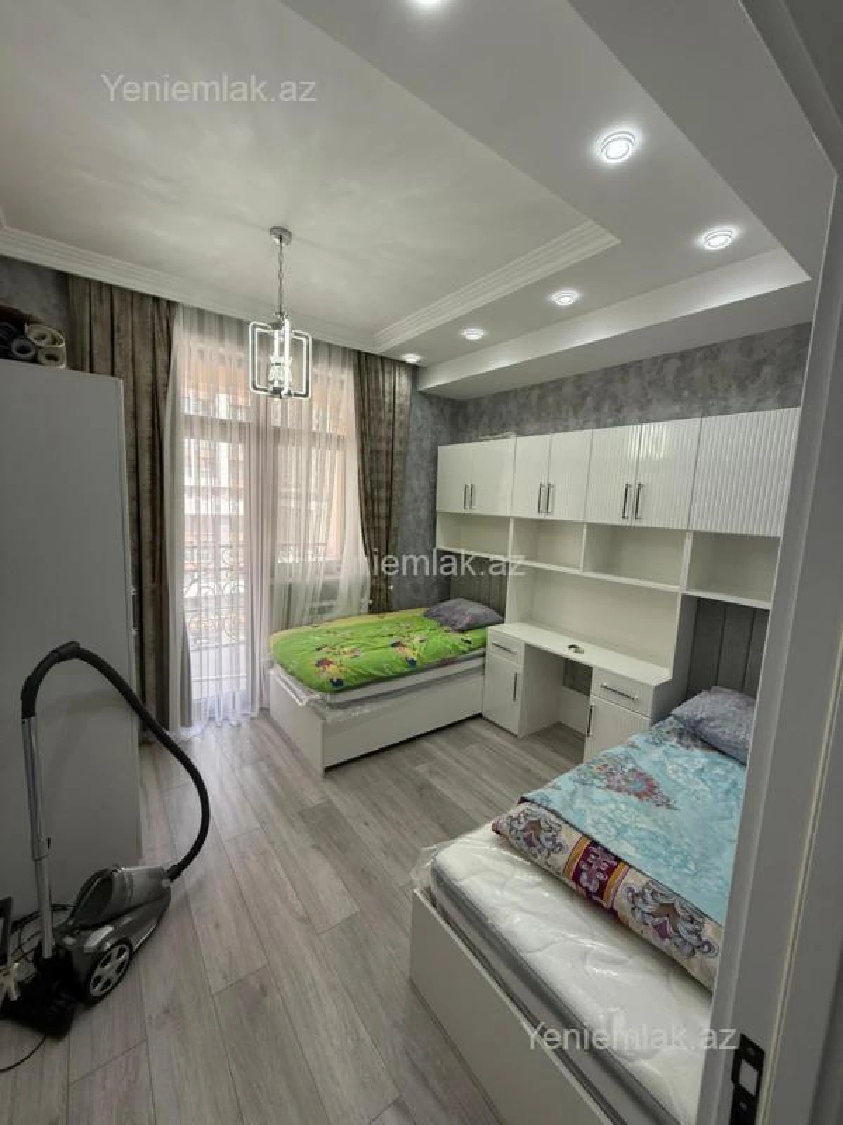Satılır 3 otaqlı yeni tikili 105 m²
