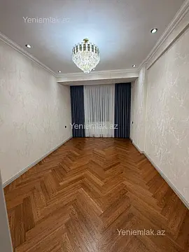 Satılır 3 otaqlı yeni tikili 140 m²