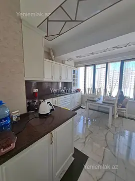 Satılır 4 otaqlı yeni tikili 154 m²