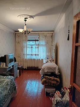 Satılır 3 otaqlı köhnə tikili 68 m² — Sumqayıt, 4-cü mikrorayon 3 otaq 68.00 m²