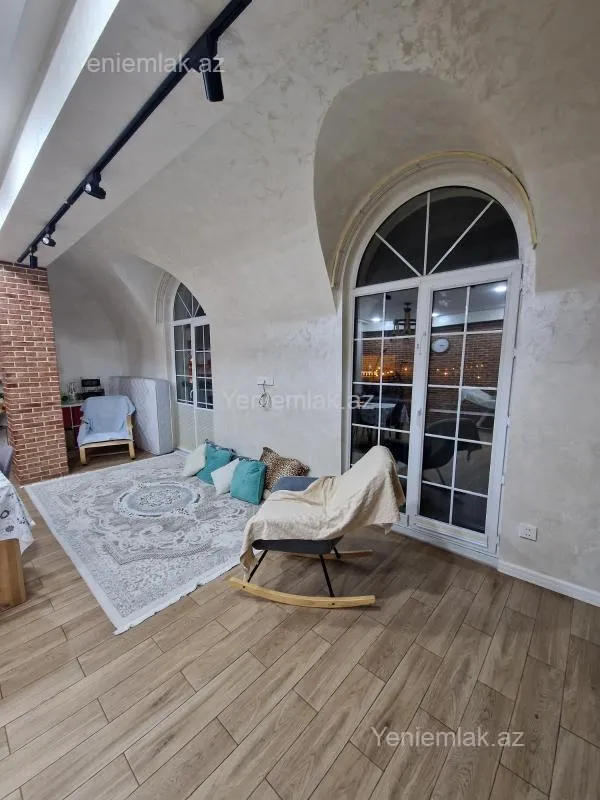 Satılır 2 otaqlı yeni tikili 80 m²