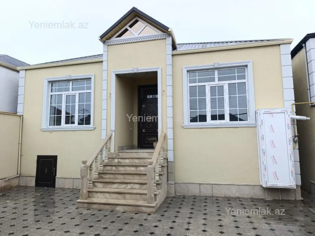 Satılır 4 otaqlı həyət evi 120 m²