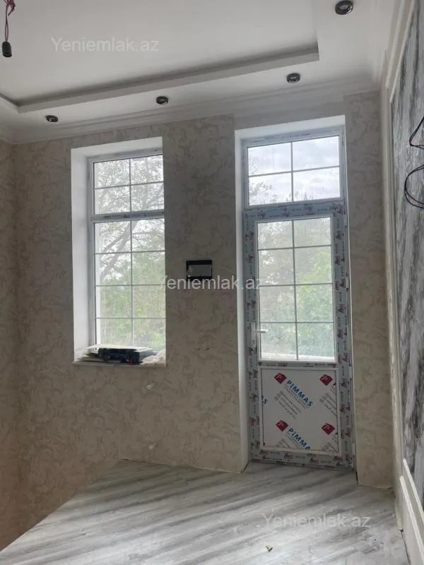 Satılır 4 otaqlı həyət evi 115 m²