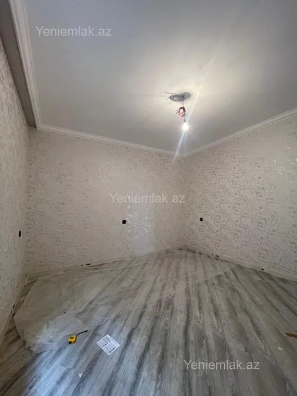 Satılır 4 otaqlı həyət evi 115 m²