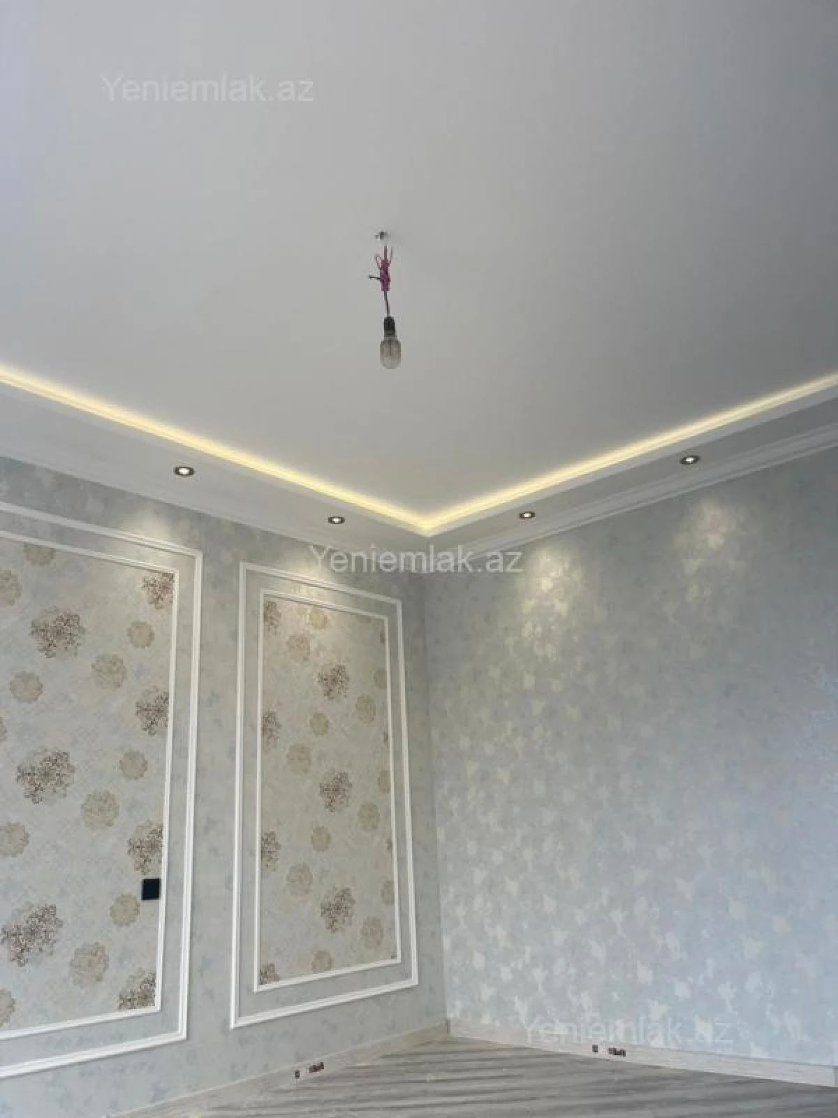 Satılır 4 otaqlı həyət evi 115 m²