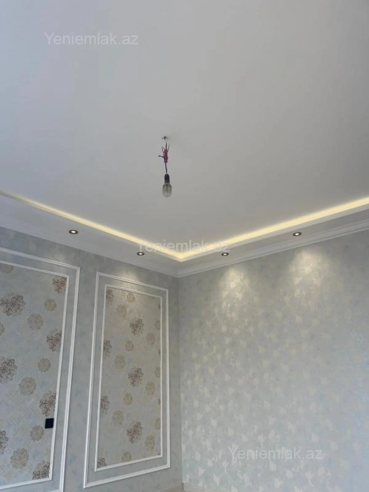 Satılır 4 otaqlı həyət evi 115 m²