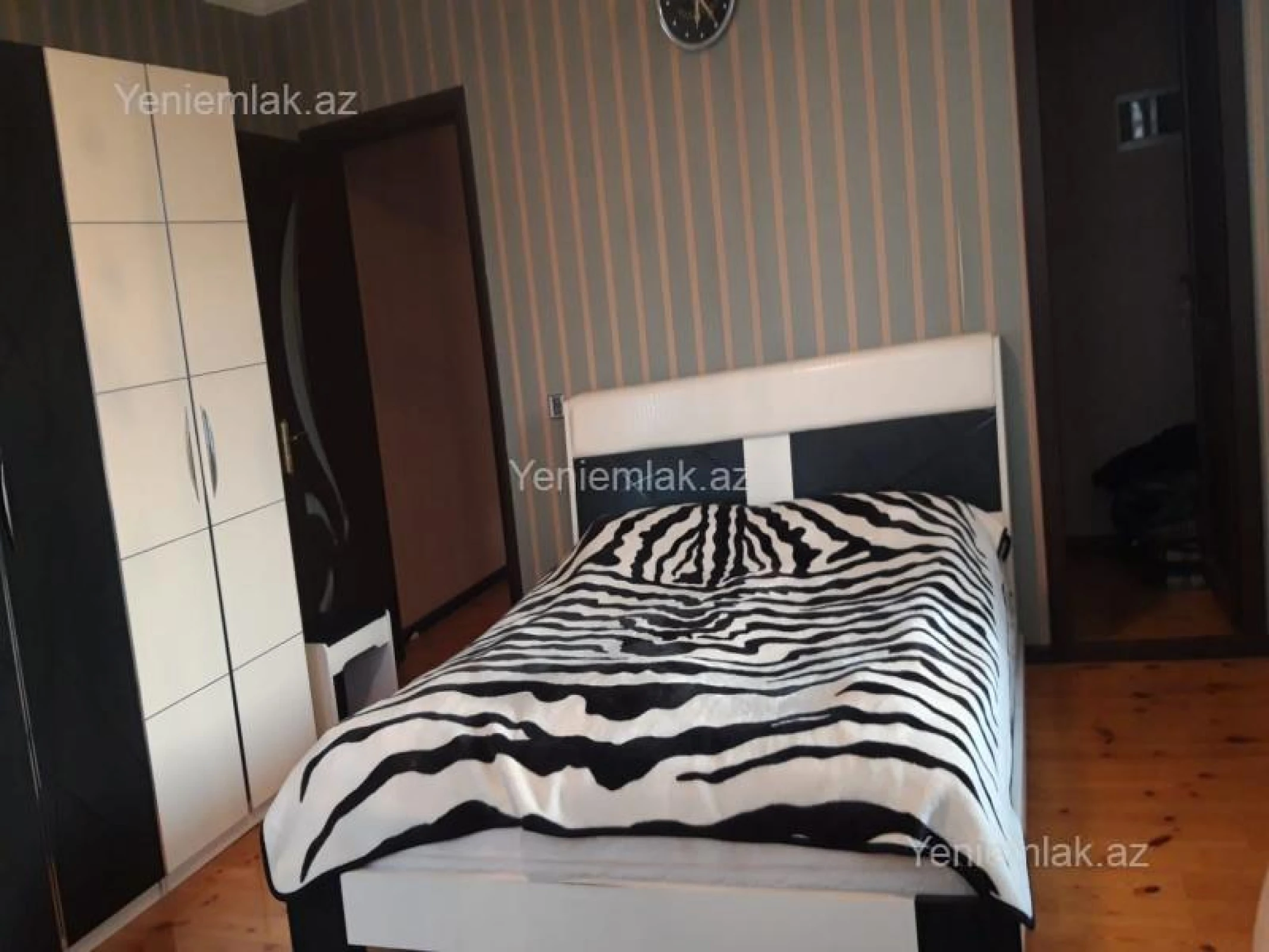 Satılır 5 otaqlı həyət evi 177 m²