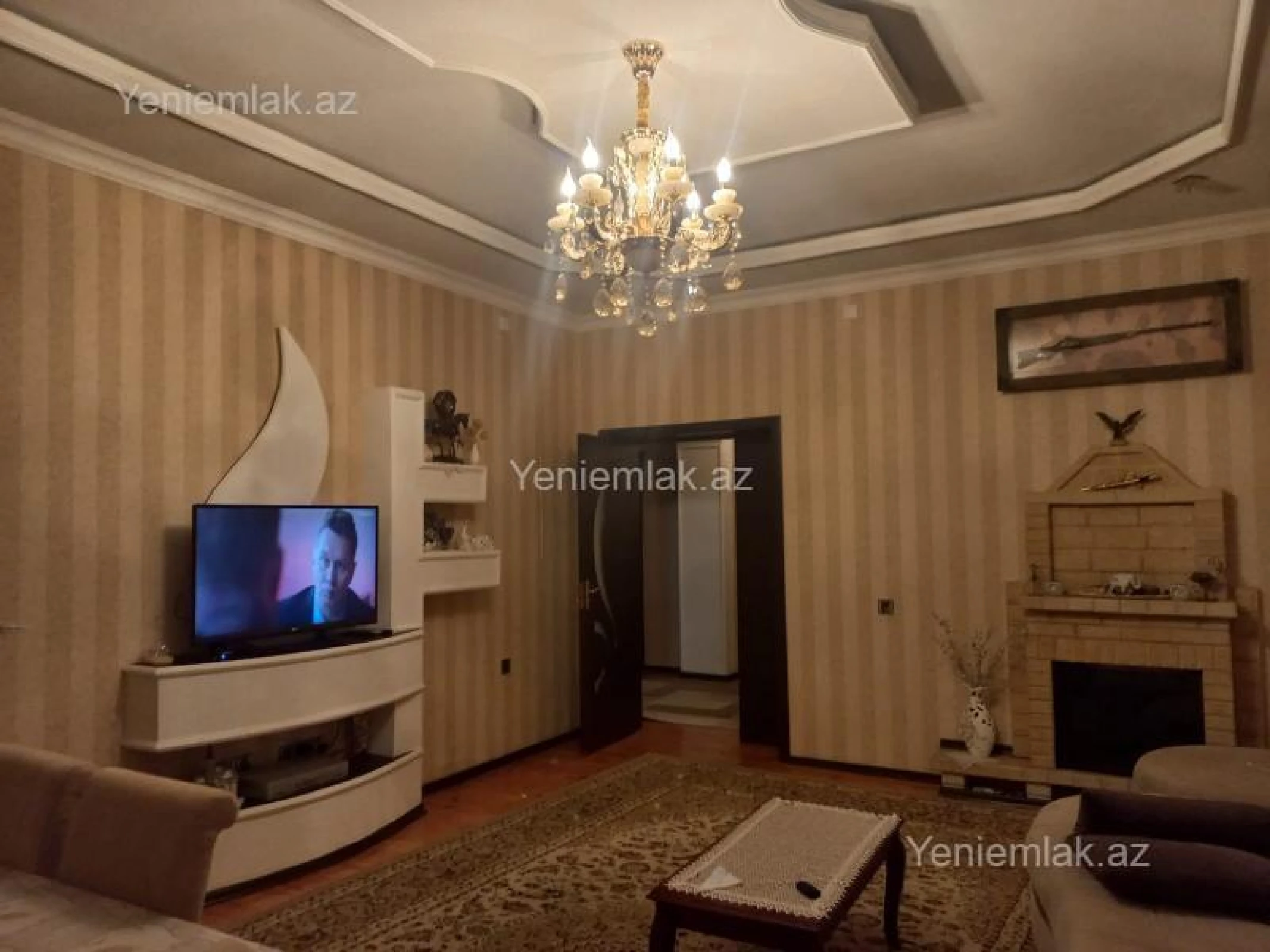 Satılır 5 otaqlı həyət evi 177 m²