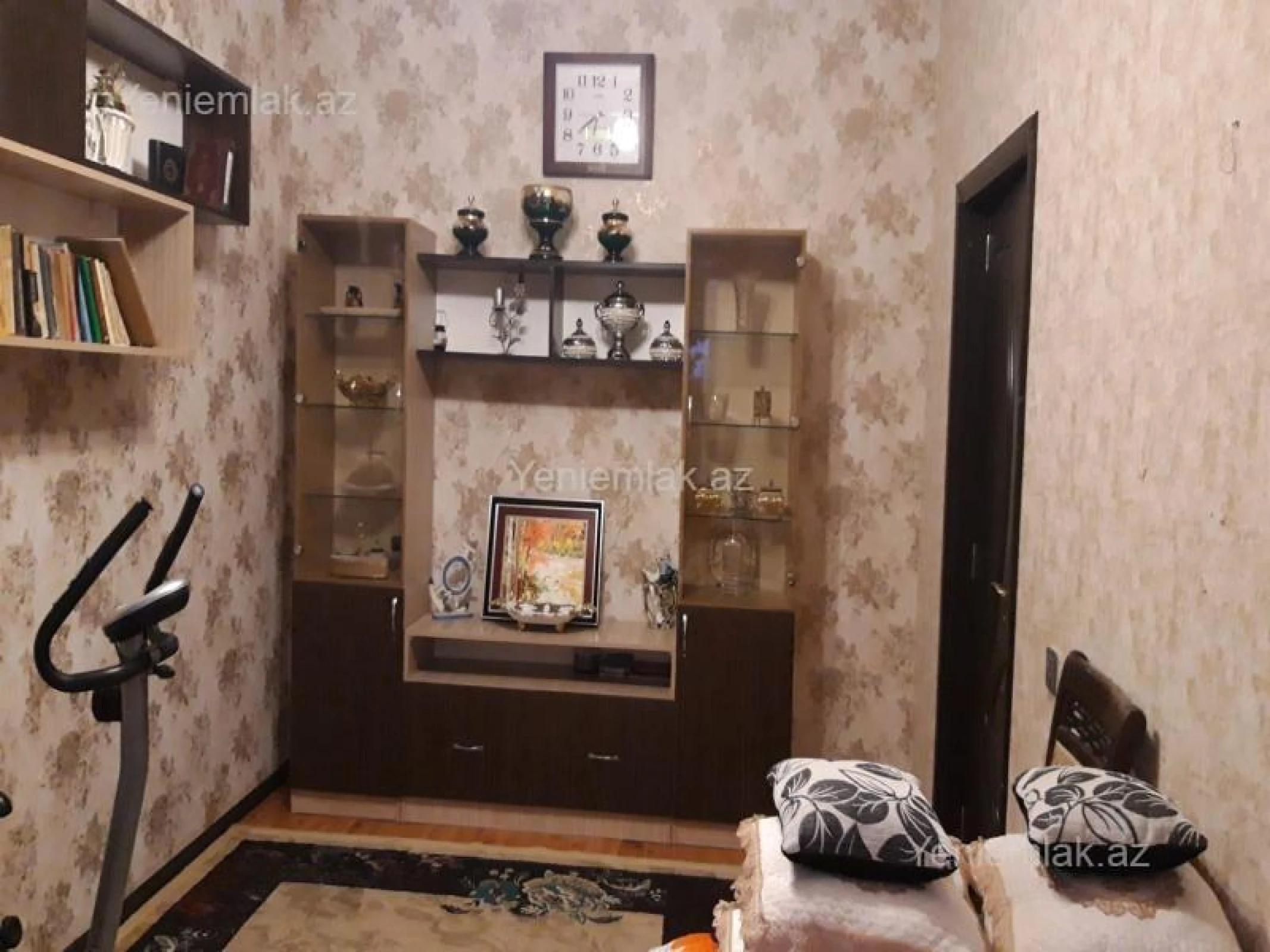 Satılır 5 otaqlı həyət evi 177 m²