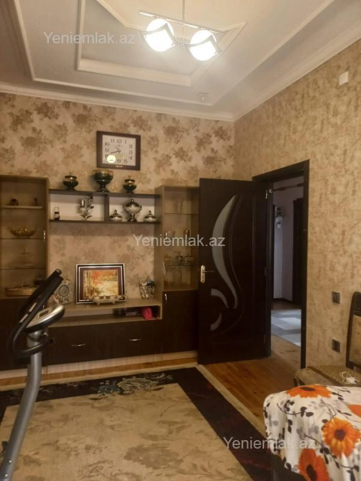 Satılır 5 otaqlı həyət evi 177 m²