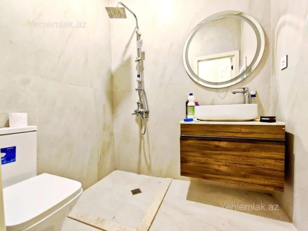 Satılır 2 otaqlı yeni tikili 71 m²