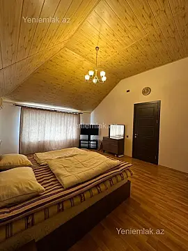 Satılır 4 otaqlı həyət evi 220 m²