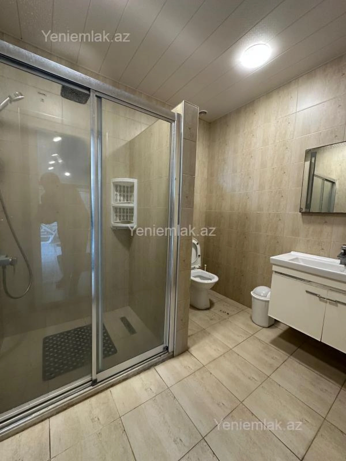 Satılır 4 otaqlı həyət evi 220 m²
