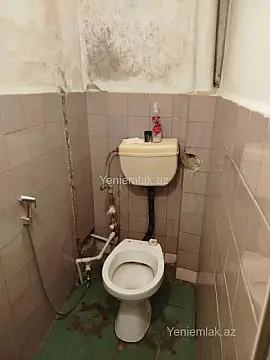 Satılır 2 otaqlı köhnə tikili 52 m² — Sumqayıt, 7-ci mikrorayon 2 otaq 52.00 m²