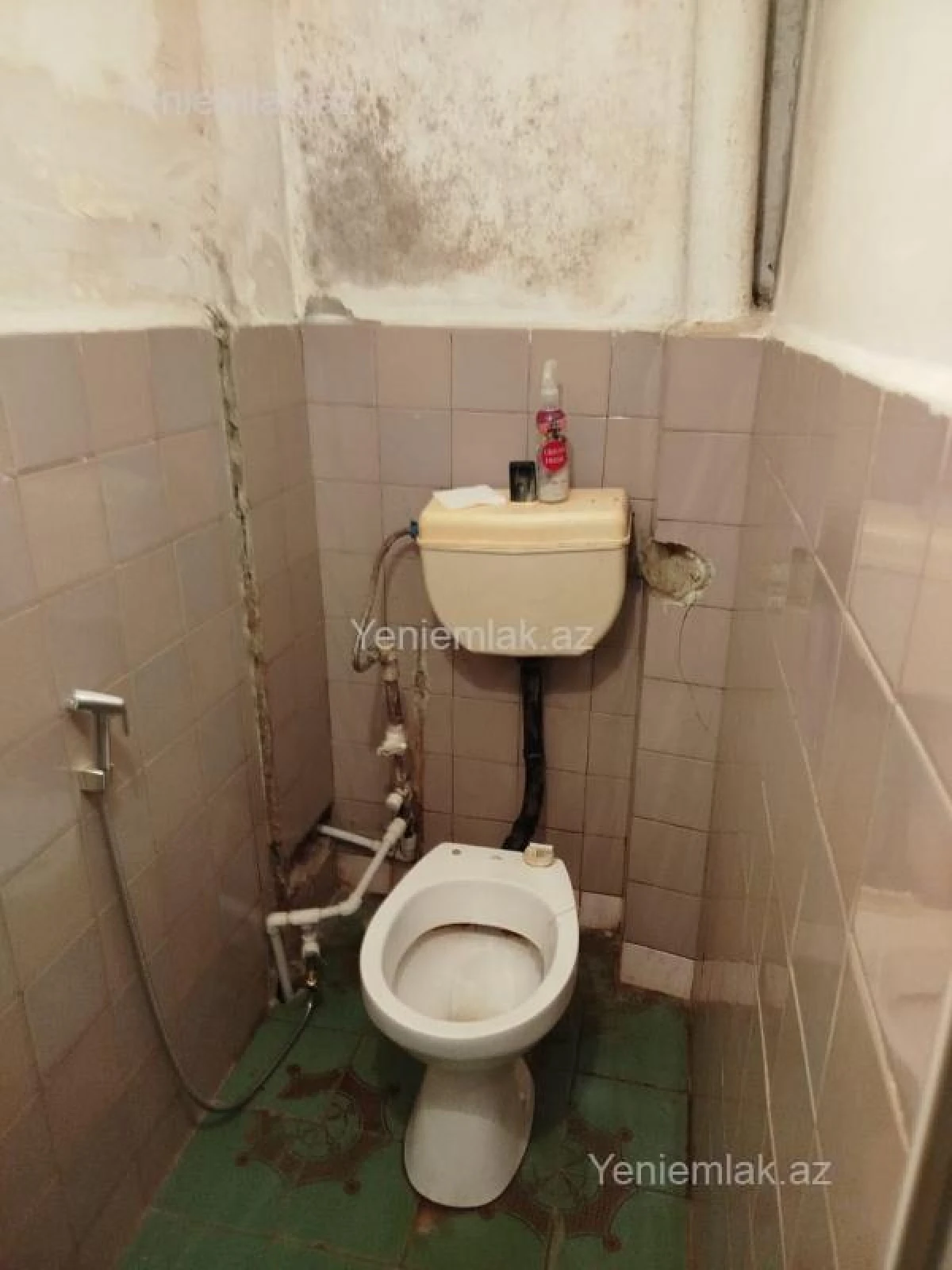 Satılır 2 otaqlı köhnə tikili 52 m²