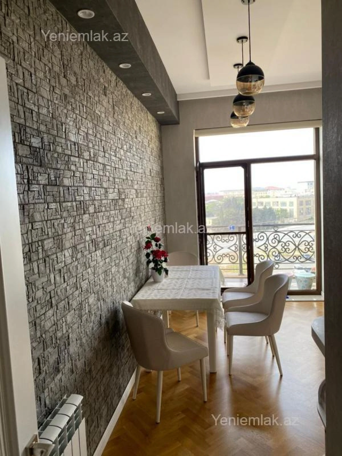 Satılır 2 otaqlı yeni tikili 97 m²