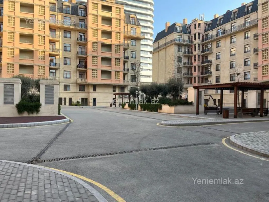 Satılır 2 otaqlı yeni tikili 97 m²