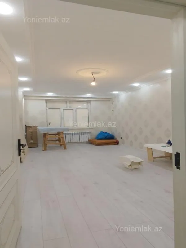 Satılır 3 otaqlı yeni tikili 96 m²