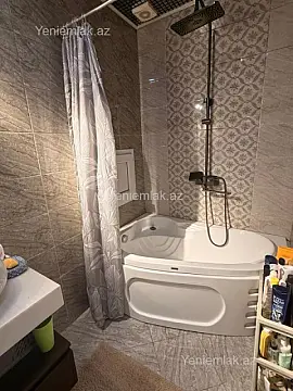 Satılır 3 otaqlı yeni tikili 75 m²