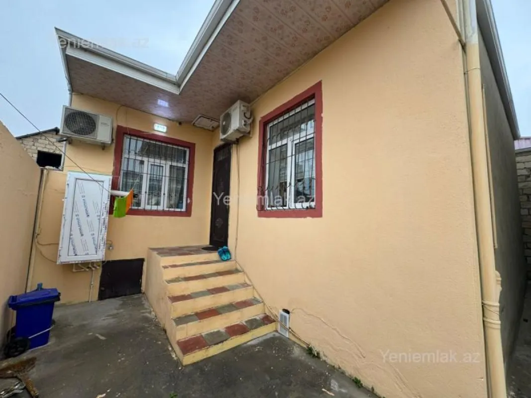 Satılır 3 otaqlı həyət evi 90 m²