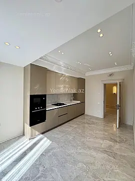 Satılır 3 otaqlı yeni tikili 127.5 m²