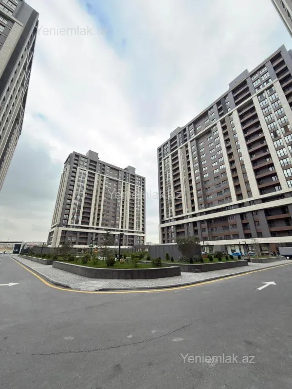 Satılır 3 otaqlı yeni tikili 127.5 m²