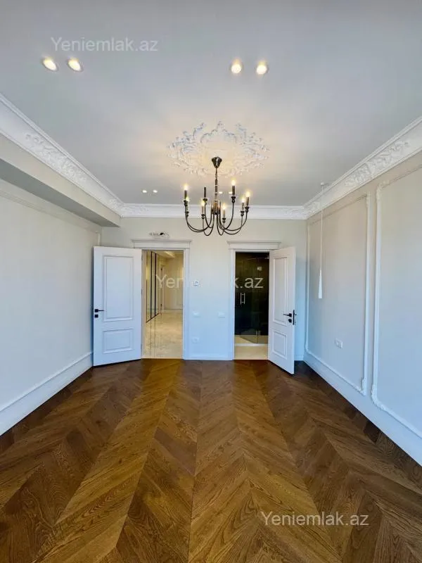 Satılır 3 otaqlı yeni tikili 127.5 m²