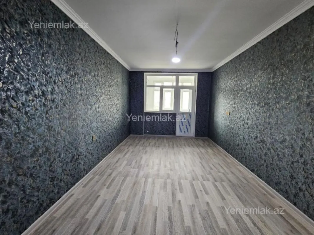 Satılır 3 otaqlı köhnə tikili 74 m²