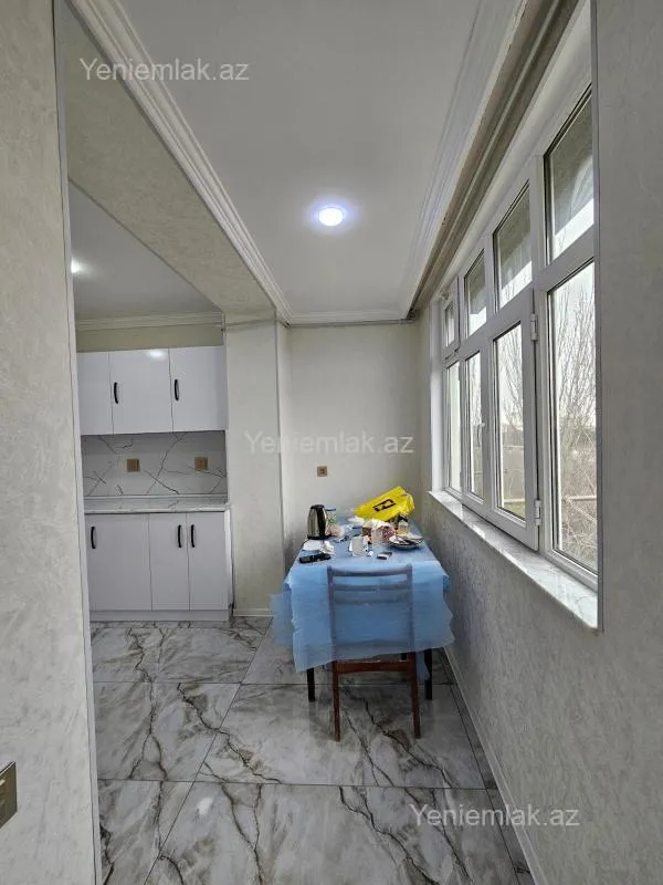 Satılır 3 otaqlı köhnə tikili 74 m²