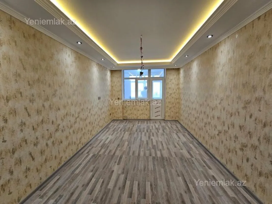 Satılır 3 otaqlı köhnə tikili 74 m²