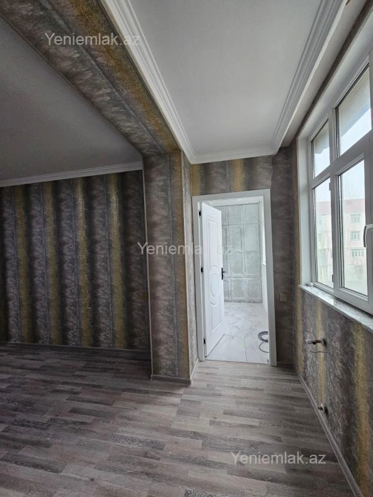 Satılır 3 otaqlı köhnə tikili 74 m²