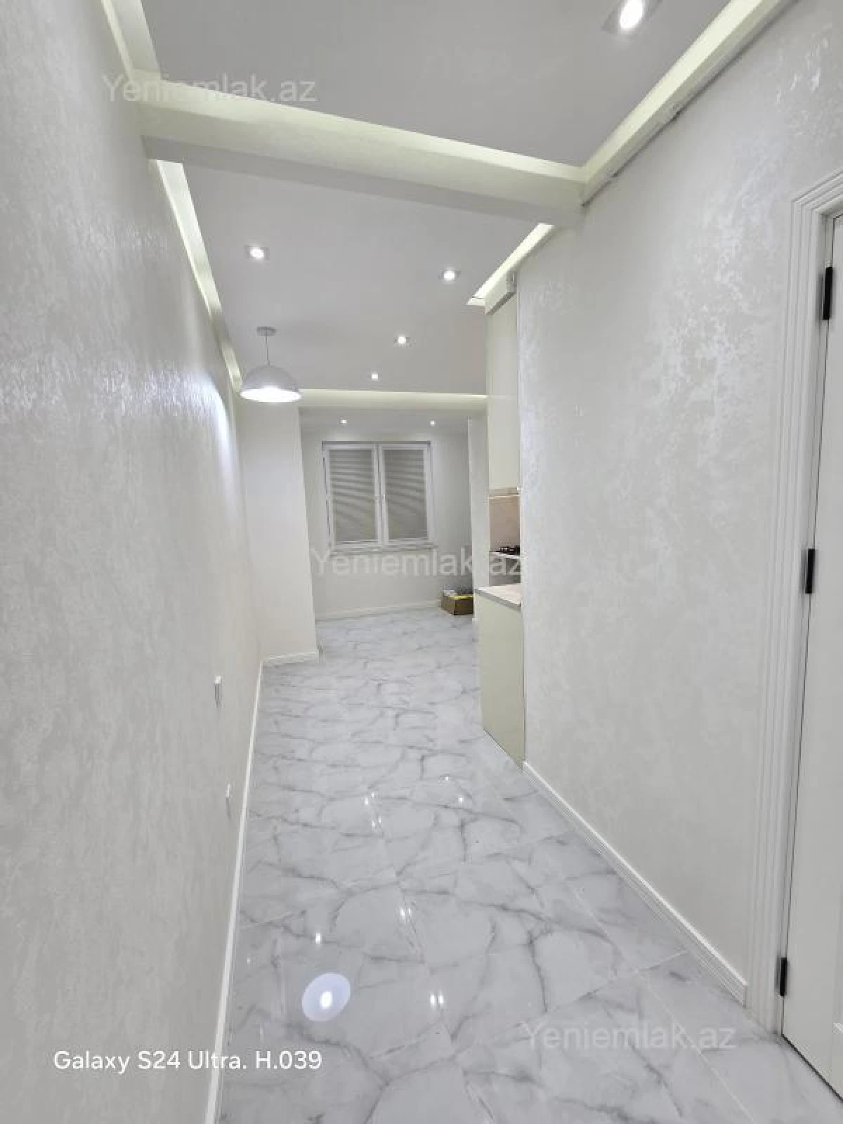 Satılır 3 otaqlı köhnə tikili 72 m²