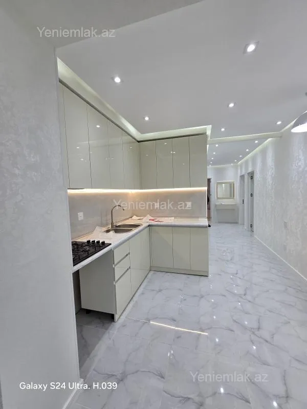 Satılır 3 otaqlı köhnə tikili 72 m²
