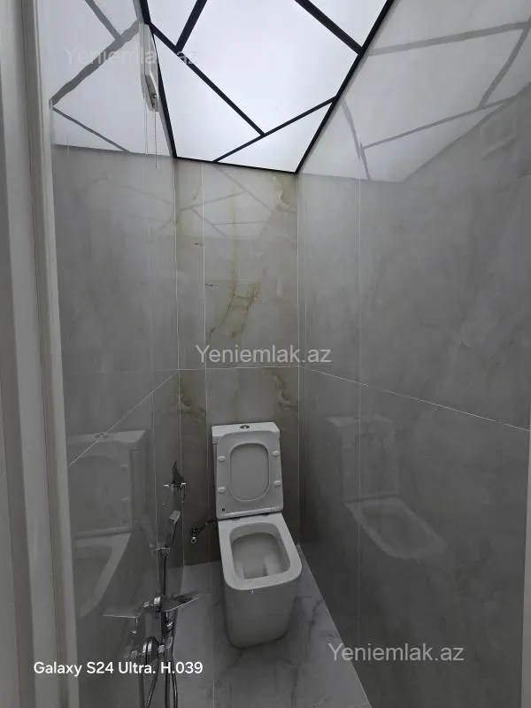 Satılır 3 otaqlı köhnə tikili 72 m²