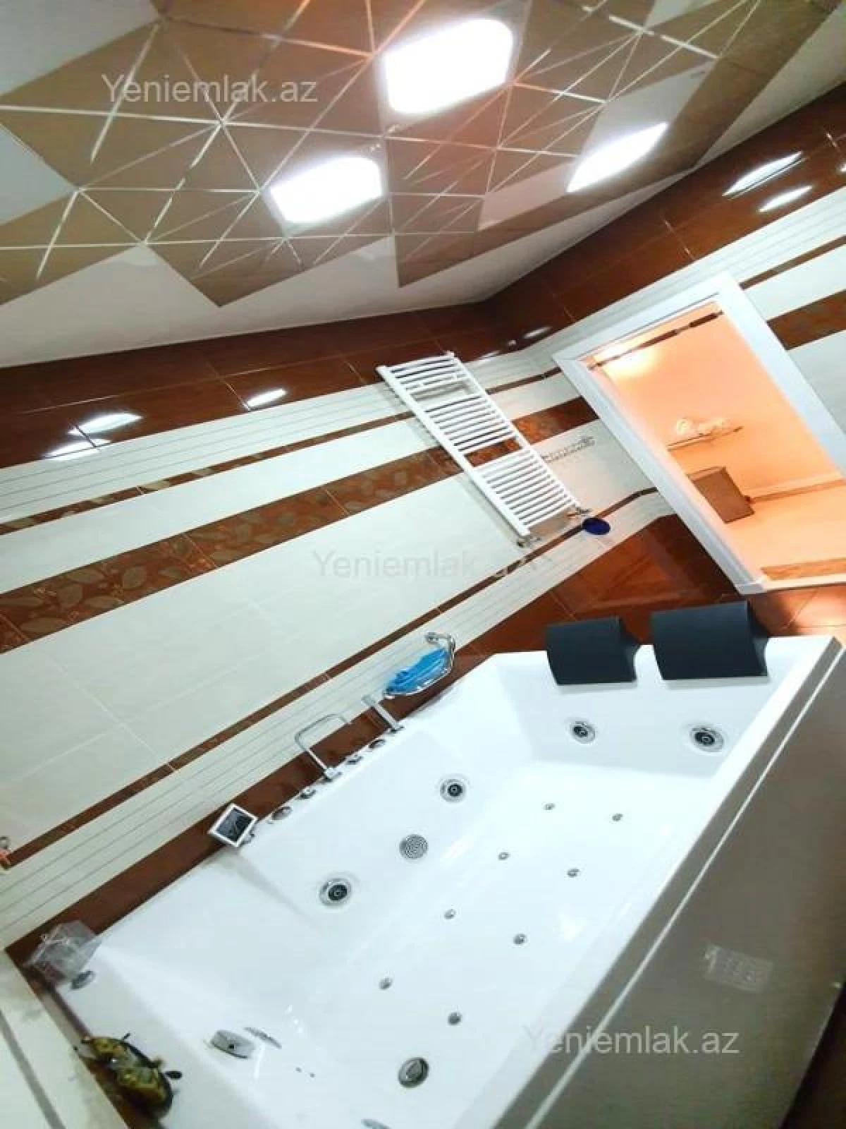 Satılır 4 otaqlı yeni tikili 190 m²