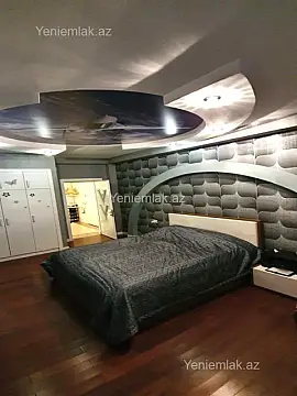 Satılır 4 otaqlı yeni tikili 190 m²